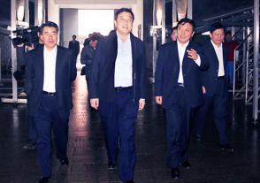 2013年3月19日，時(shí)任淮安市委書記、現(xiàn)任江蘇省政協(xié)副主席姚曉東在時(shí)任市委常委、縣委書記董平的陪同下視察今世緣。